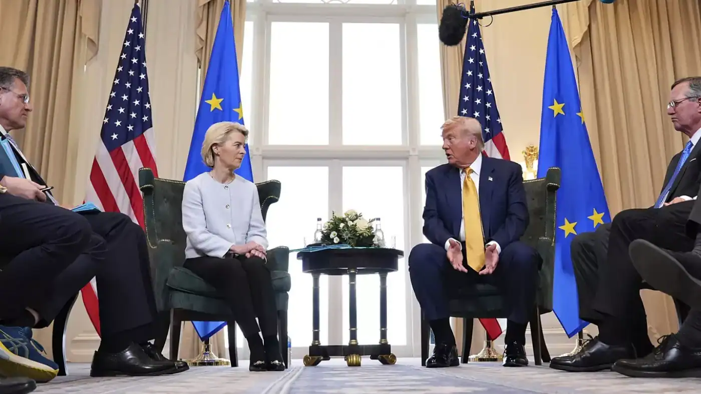 Palmeira. "Bom ou mau, um acordo tem o mérito de criar um clima aparente de estabilidade"