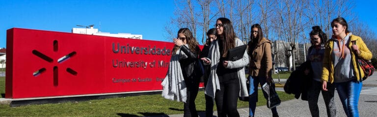 Candidaturas ao ensino superior terminam hoje e há menos 10 mil inscritos