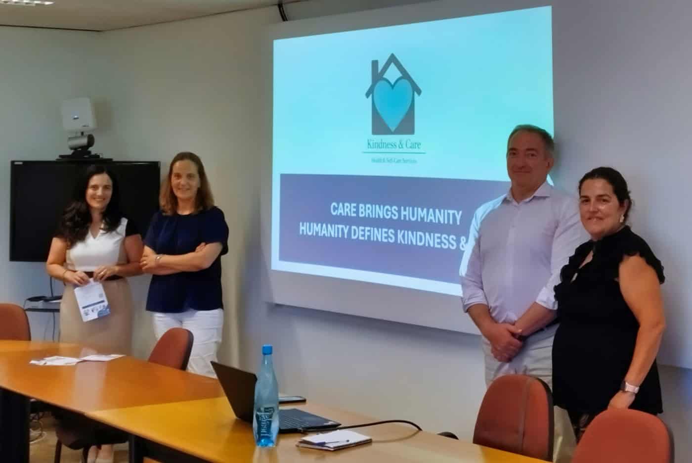 Novo projeto da UMinho presta cuidados domiciliários a idosos dependentes