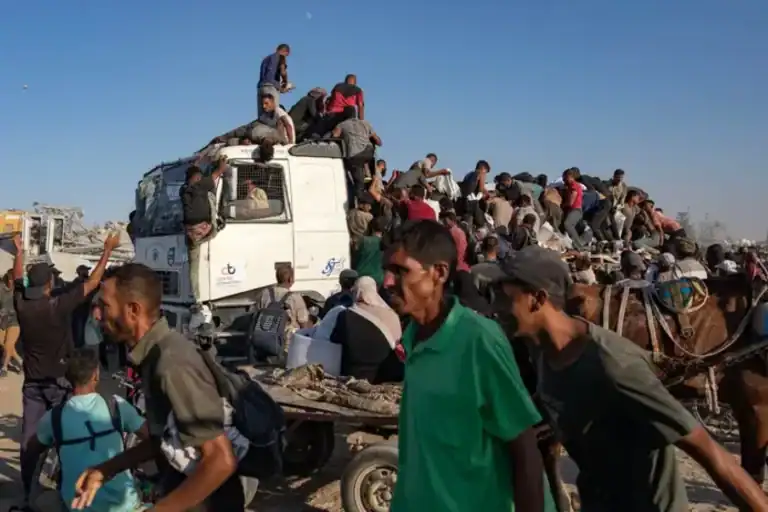 Cruz Vermelha denuncia mais de 4.500 feridos e 1.400 mortos em centros de ajuda humanitária na Faixa de Gaza