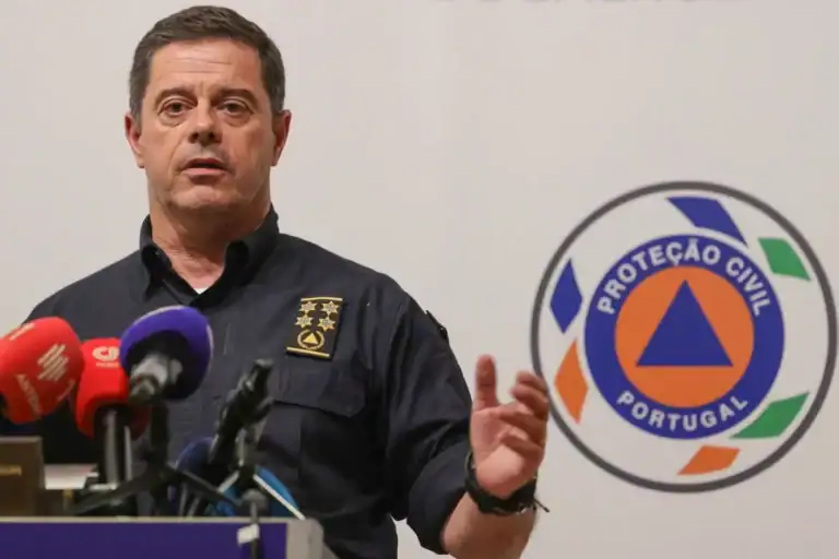 Portugal ativa Mecanismo Europeu de Proteção Civil para combate aos incêndios
