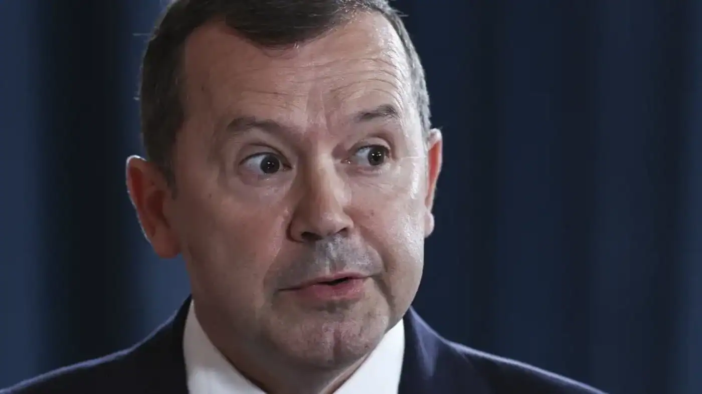 Secretário de Estado reconhece alguma descoordenação momentânea no combate aos incêndios