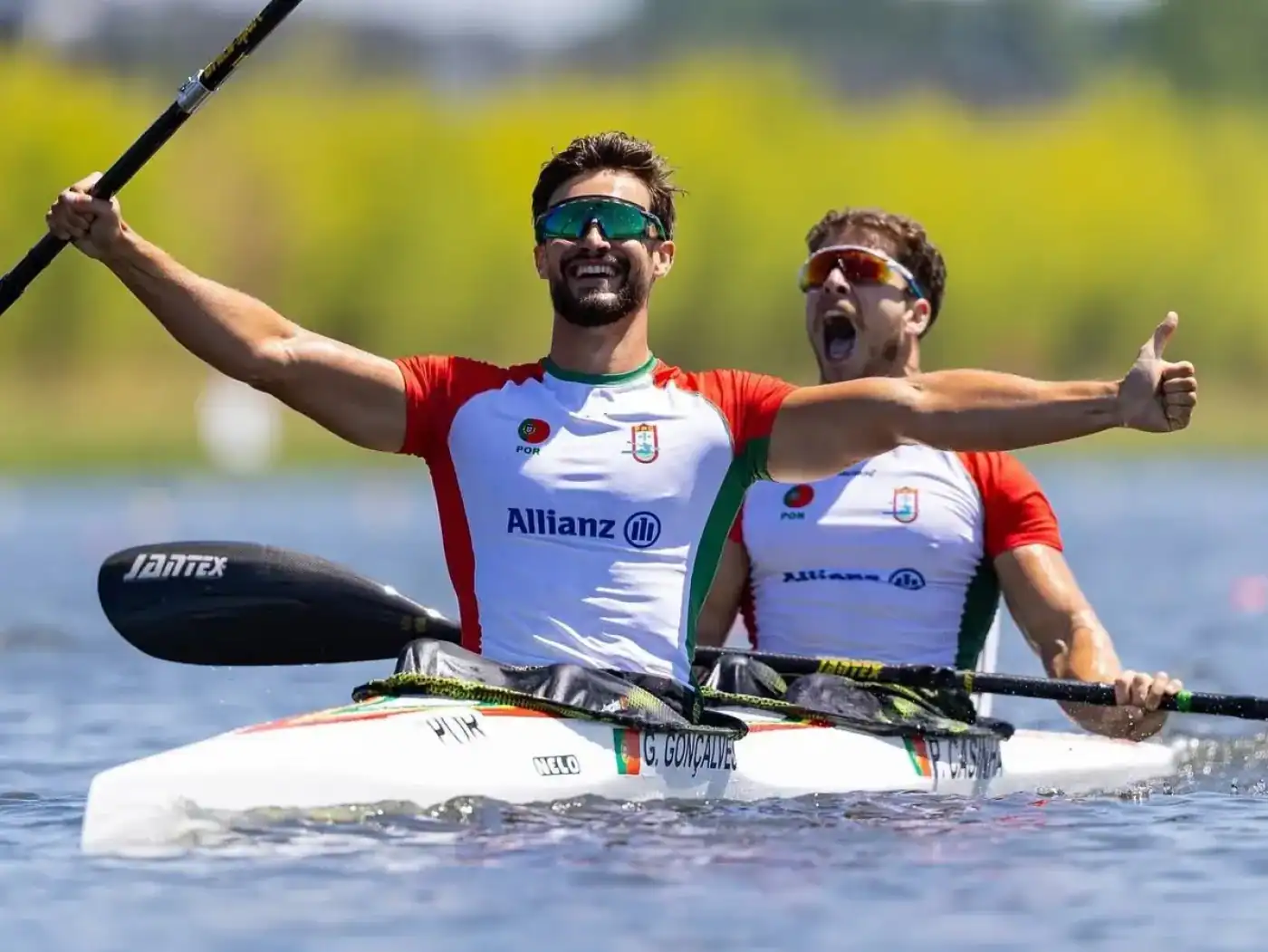 Gustavo Gonçalves e Pedro Casinha assumem regata quase perfeita