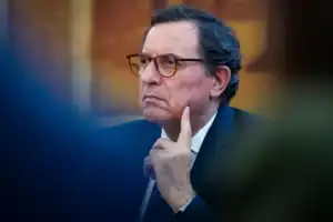 Governo não exclui situação de calamidade na sequência dos incêndios, mas pede ponderação