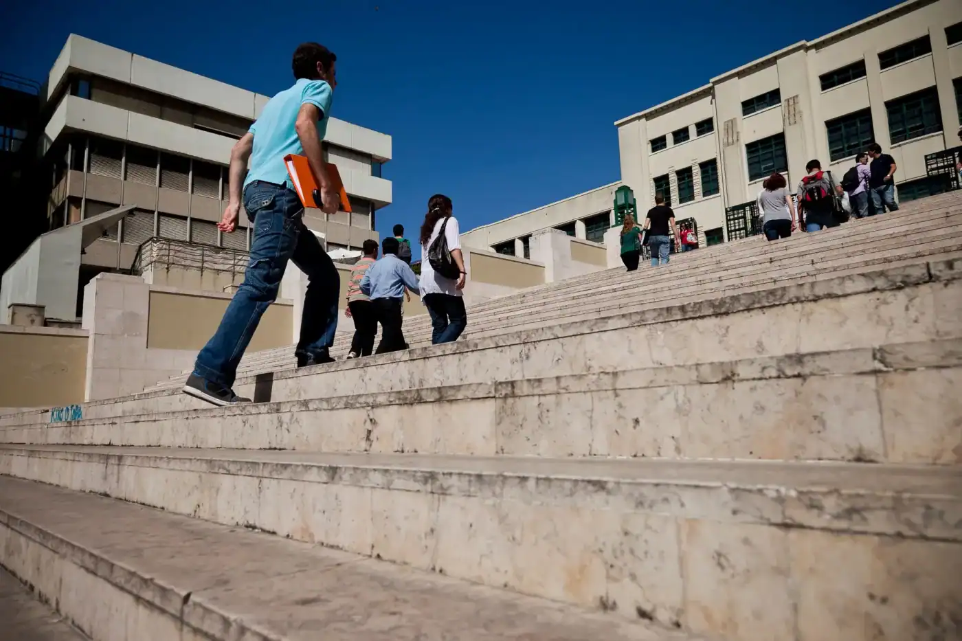 Ensino Superior: Alunos colocados têm até quinta-feira para se matricularem