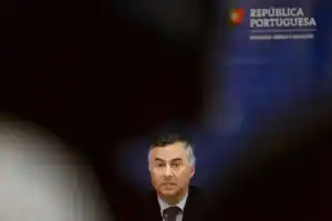 Governo descongela propinas a partir de 2026/2027 e valor máximo passa para 710 euros 