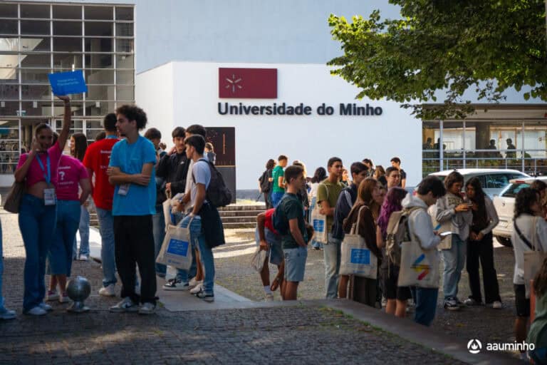 Universitários bolseiros com consultas de psicologia gratuitas&nbsp;&nbsp;