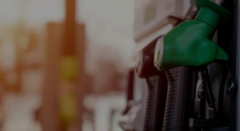 Preços dos combustíveis sofrem novo aumento segunda-feira