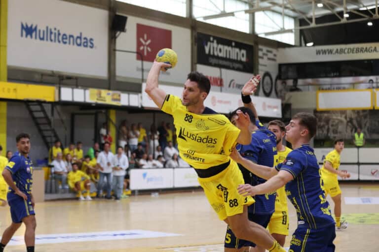 ABC falha acesso à fase de grupos da Liga Europeia de andebol