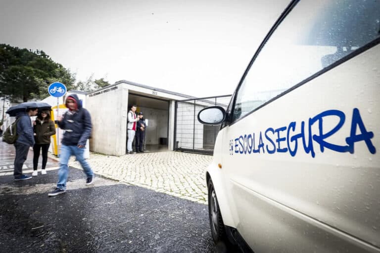 PSP encontrou 52 armas nas escolas portuguesas no último ano letivo