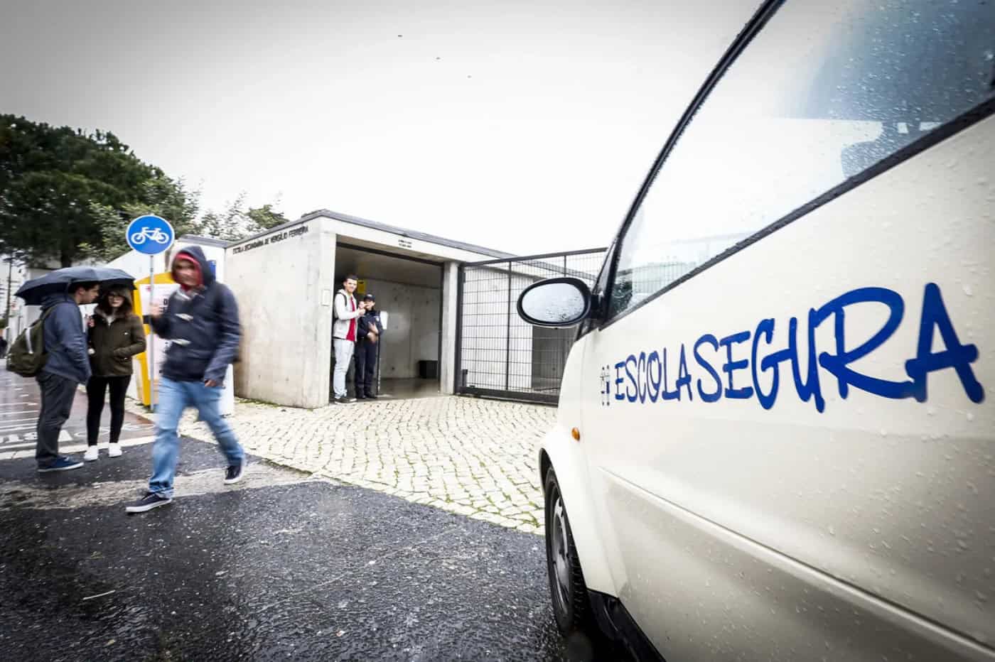 PSP encontrou 52 armas nas escolas portuguesas no último ano letivo&nbsp;