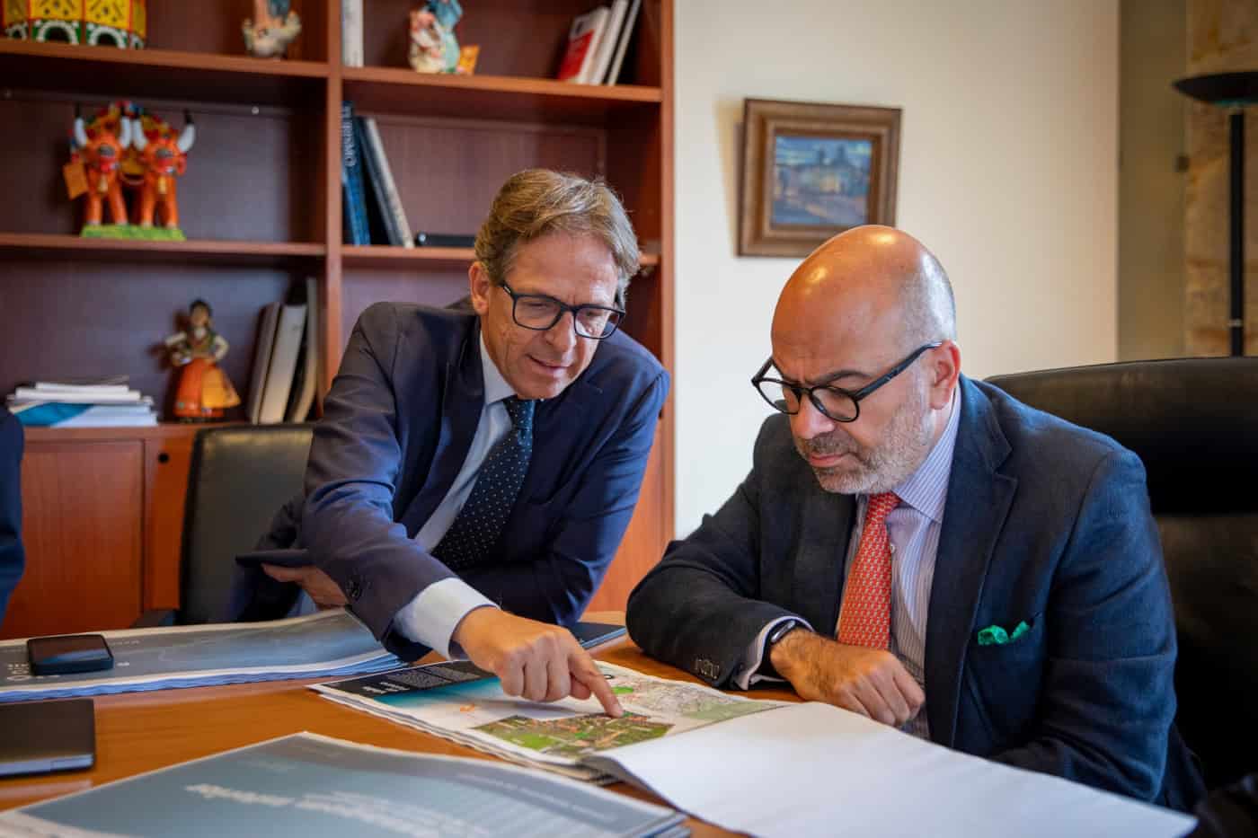 Governo está a realizar estudos para ligar quadrilátero através do 'metrobus'