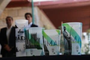 Guimarães implementa copos reutilizáveis no centro da cidade