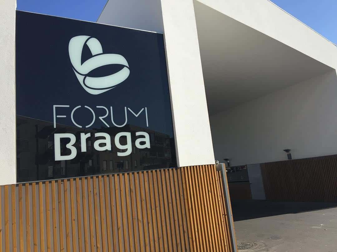 Cláudia Simões substitui Emília Vieira na InvestBraga