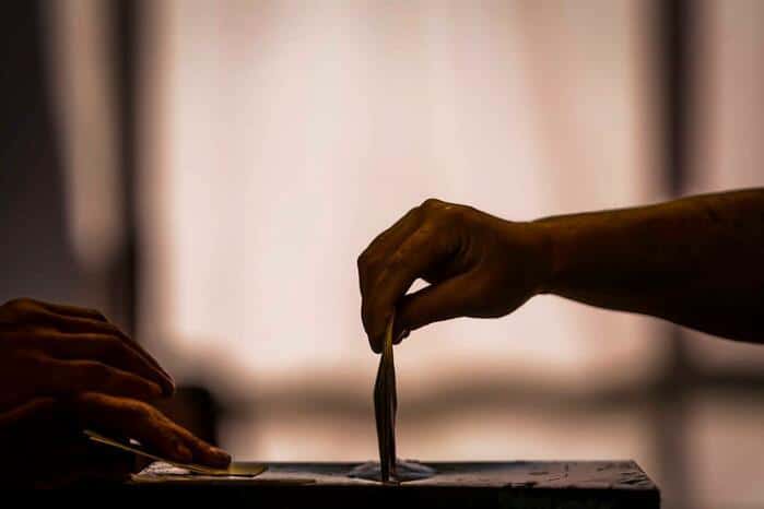 Quase 15 mil pessoas votaram antecipadamente