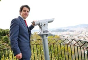 Corais neutro nas internas do PS para “preservar liderança”