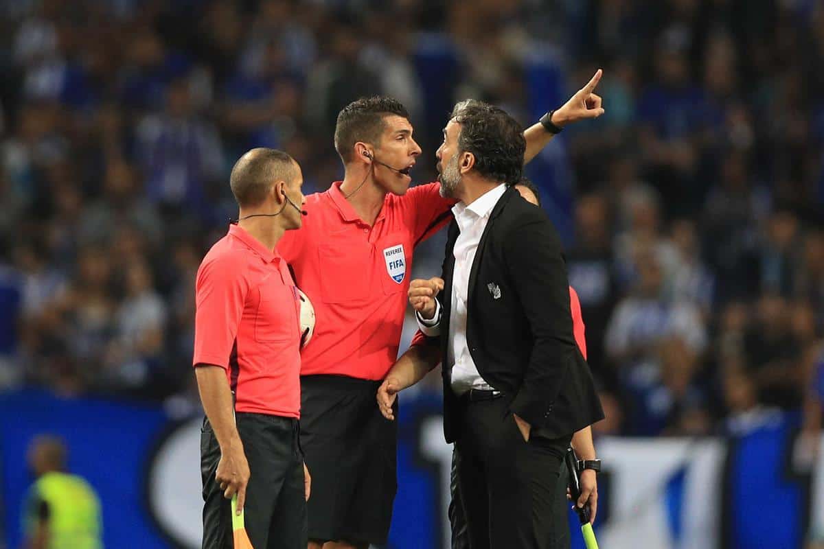 Flávio Meireles e Armando Marques castigados