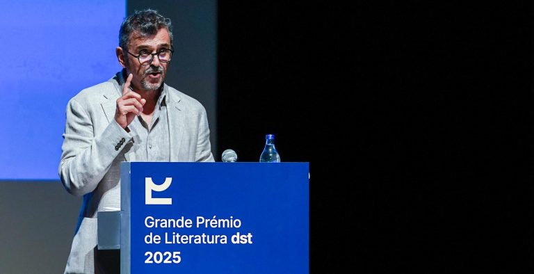 Grande Prémio de Literatura dst regressa à poesia em 2026