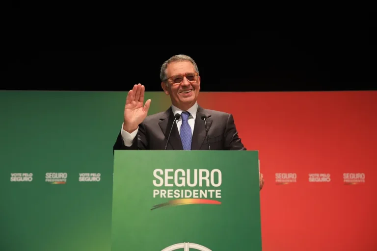 António José Seguro é o novo Presidente da República