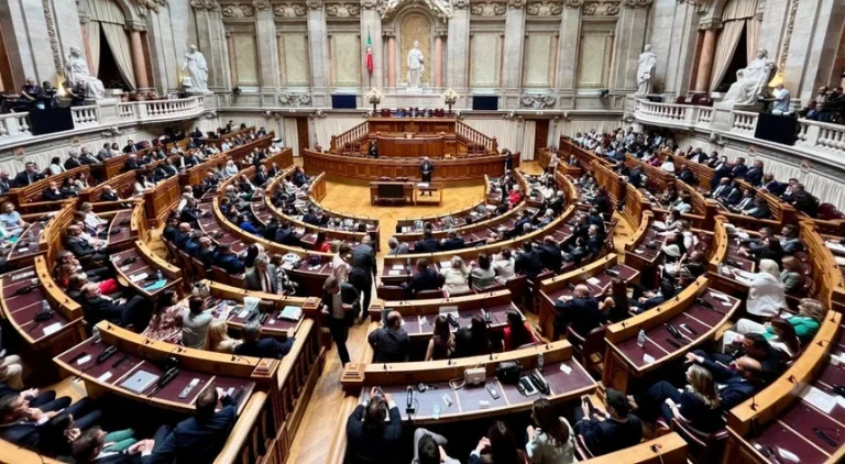Parlamento aprova criação da Prestação Social Única em votação final global