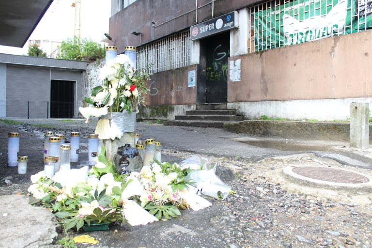 Homem que matou jovem à facada junto a bar Académico condenado a mais de vinte anos de prisão