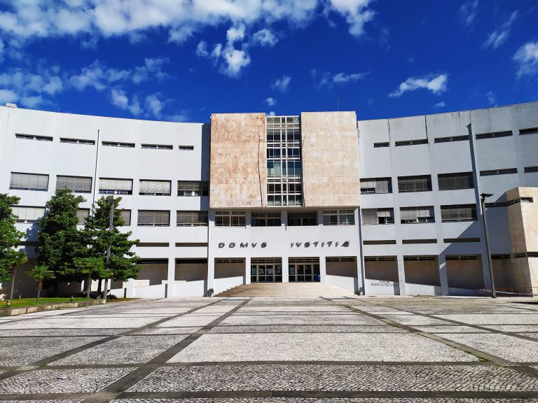 Tribunal de Braga dita hoje sentença do suspeito de matar jovem à facada junto ao Bar Académico