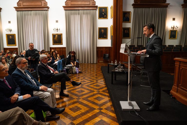Arte como Remédio. UMinho adere a consórcio pioneiro para prescrever cultura no Norte