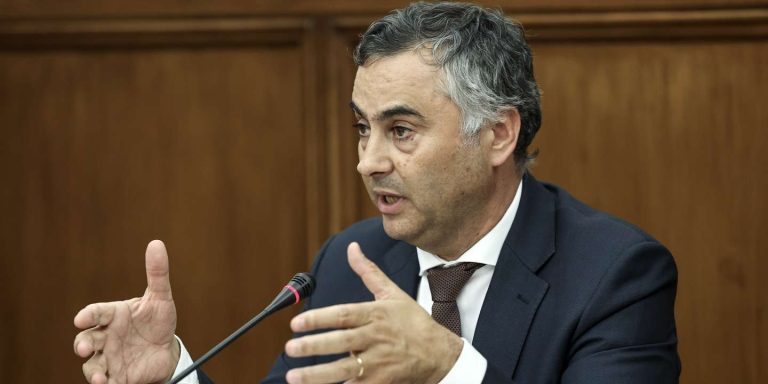 Ministro da Educação assegura que nenhum aluno sairá prejudicado devido a problemas na correção dos exames